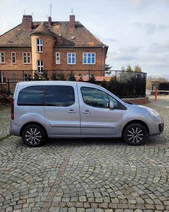Citroen Berlingo cena 39900 przebieg: 91900, rok produkcji 2017 z Wrocław małe 46